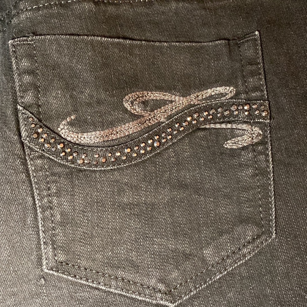 Women’s Style &Co. Denim Straight Leg Tummy Control Jeans - Picture 6 of 10